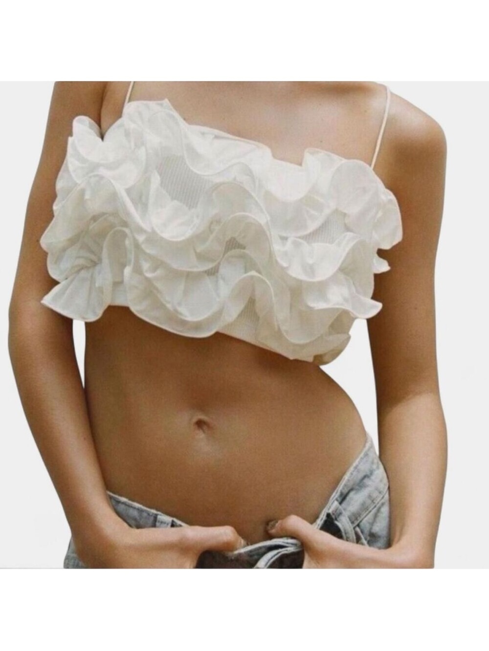 NWT Zara White Ribbed Crop Top With Raised Ruffles Thin Straps Size S - Picture 4 of 4